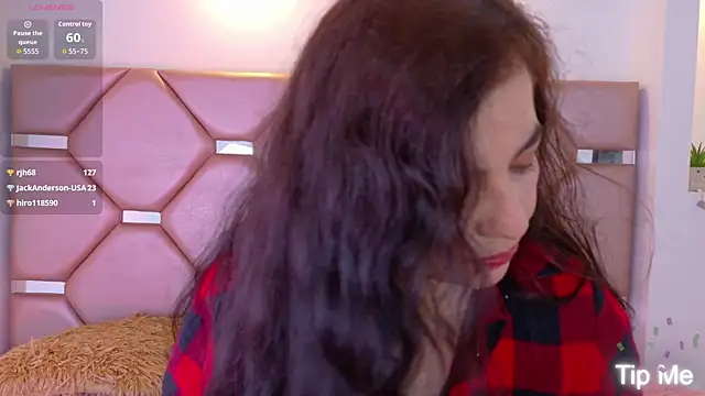 miiaa_collins_ Chat XXX live