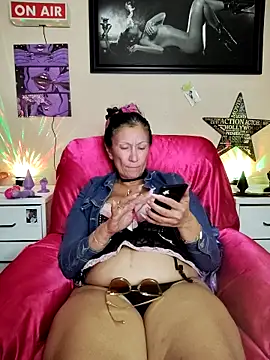 TheDimeのウェブカメラショー