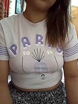 Tanha18's Live XXX Chat