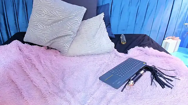 milavega_: онлайн-секс-чат