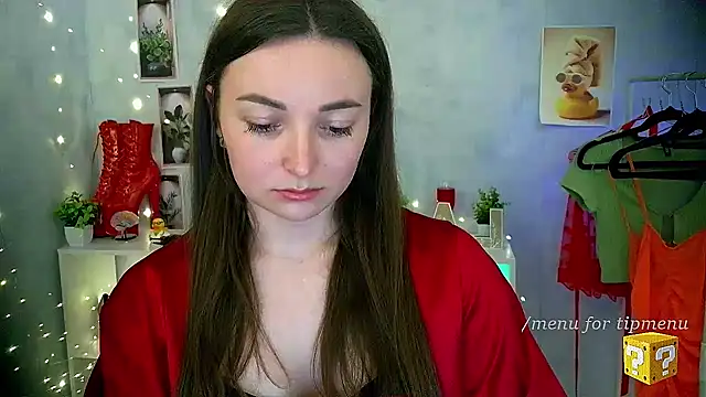 _Barbie_Kiss_ Adlı Modelin Canlı XXX Sohbeti