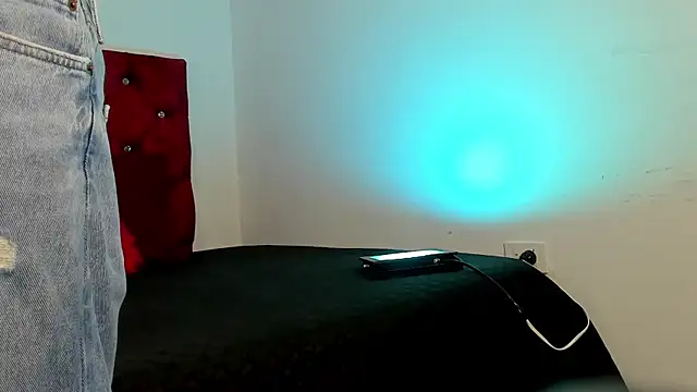 Liamsubtle01 웹캠 쇼