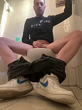 iltoscano95のウェブカメラショー