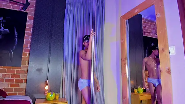 AlanCuteeのウェブカメラショー