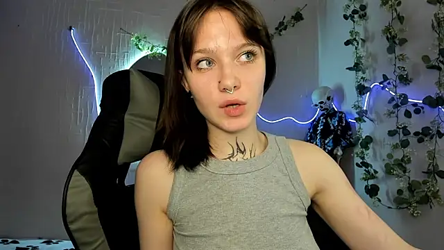 Chatroom XXX en direct de Elastikisss