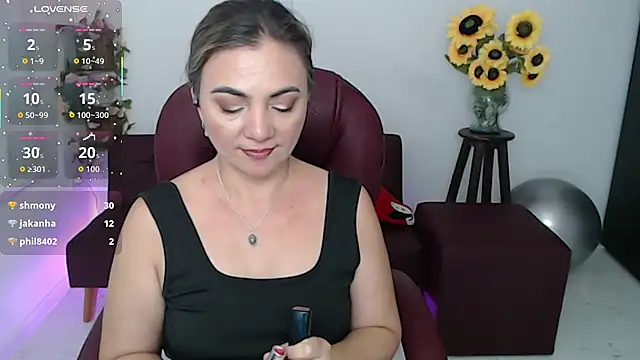 Chatroom XXX en direct de ana_milf