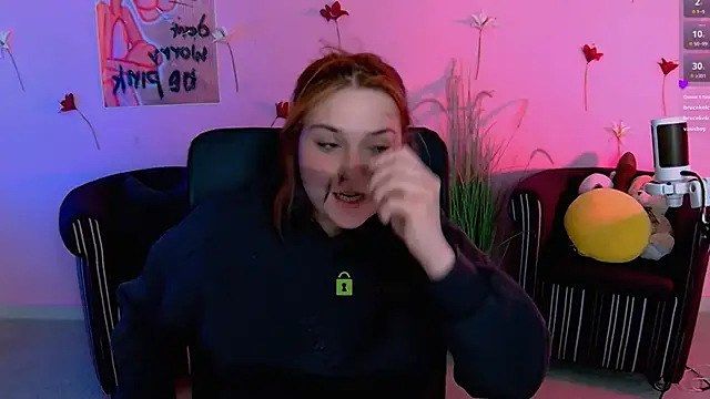 دردشة casey_meow_ الجنسية المباشرة