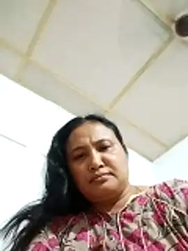 Rashi_bhabiのライブXXXチャット