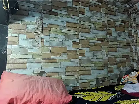 Pokazy przed kamerką – manilafoxts