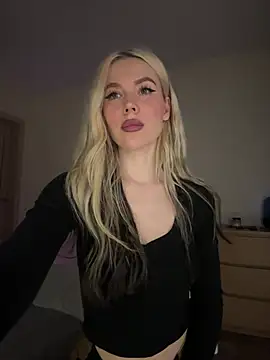 xDinnax's Live XXX Chat