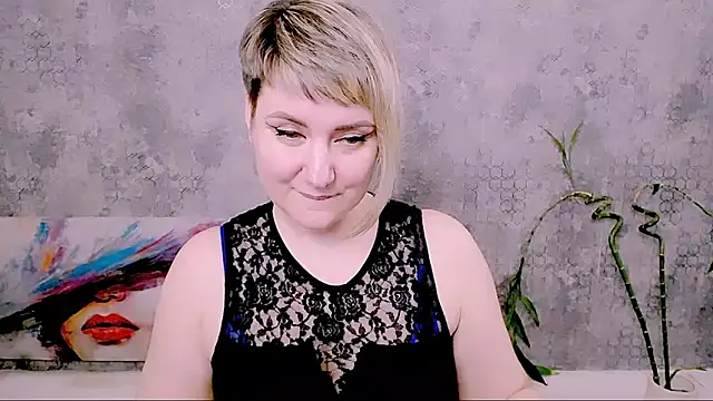 Онлайн чат XXX Djullia