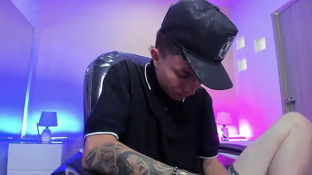 Nascary_Fox: онлайн-секс-чат