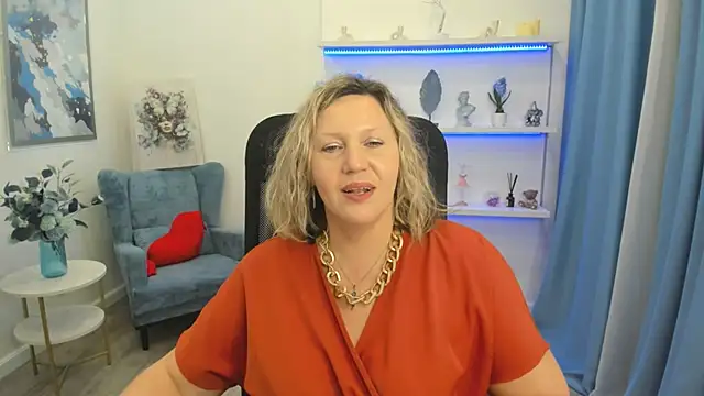 NinaStarle Adlı Modelin Canlı XXX Sohbeti