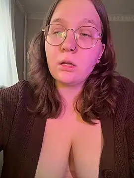 jullythefatty Chat XXX in diretta