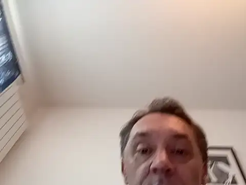 Jahudka47のライブXXXチャット