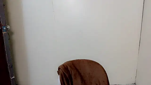 ChloeAsian's Webcam Show