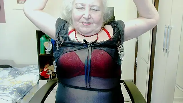 GrannyAlisa's Webcam Show