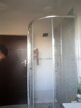 koolbend 在線直播表演