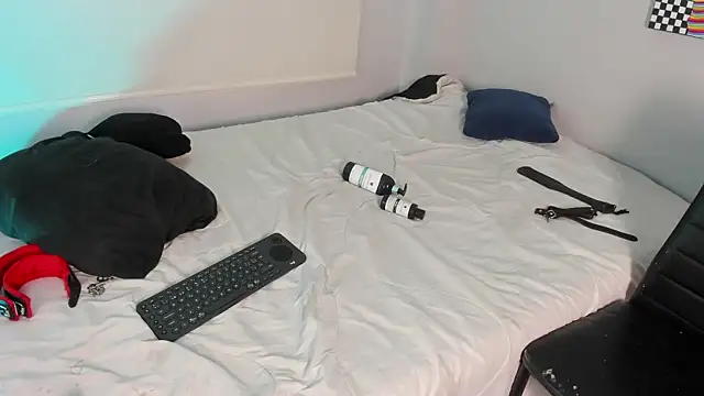 mathewconelly: διαδικτυακό σόου στην κάμερα