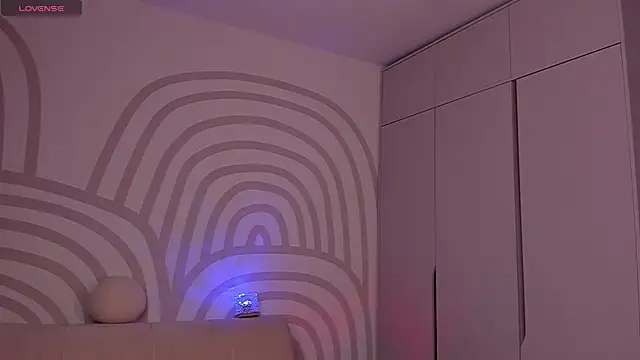 SerrenaAa élő XXX-chatje