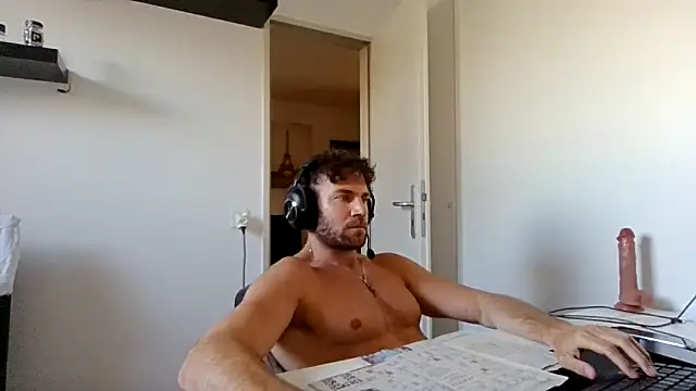 alpha-hunk লাইভ XXX চ্যাট