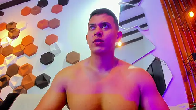 RomanCroft: онлайн-секс-чат