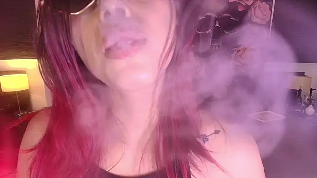 EvaaFoxxy1n Live XXX chat