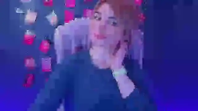 CuttieEmmaのライブXXXチャット