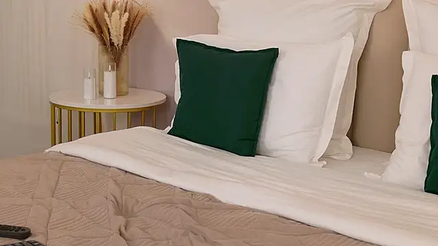 milaleoneli – Live XXX-chat