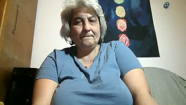 ExquisiteMature: онлайн-секс-чат