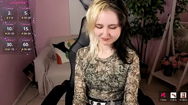 Chat +18 de LinaVeritas ao vivo