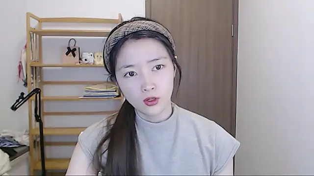 Mimi-cnbaby's Live XXX Chat