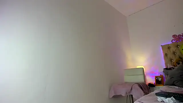 shantallhotxx Webcam Show