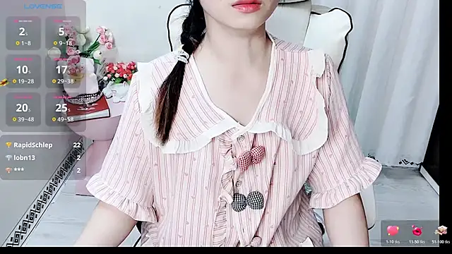 Clover_Nhi 现场XXX聊天