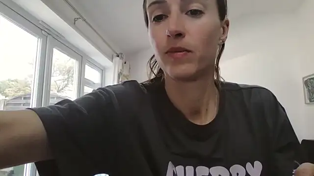 Chatroom XXX en direct de SportyBella_91