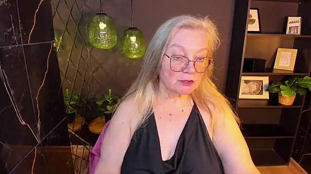 NataliMellown Webbikameraesitys