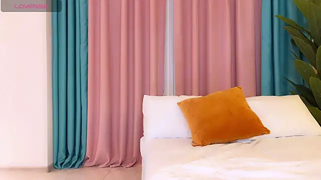 UrGoddessJenny লাইভ XXX চ্যাট