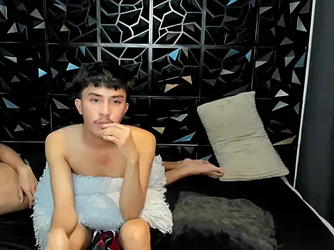 roberthugecock Show Webcam