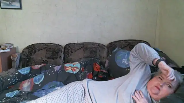 Lana555's Live XXX Chat