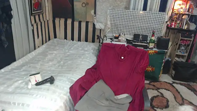 AndreasabrinafoxのライブXXXチャット