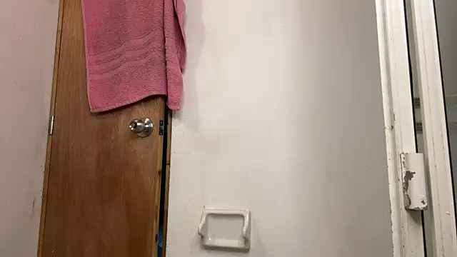 Chatroom XXX en direct de Karim_mansur