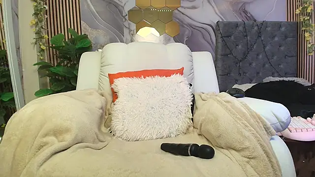 XXX chat uživo modela concubine