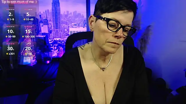 Онлайн чат XXX ninarandmann