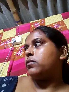 Night-Queen5 Show in webcam