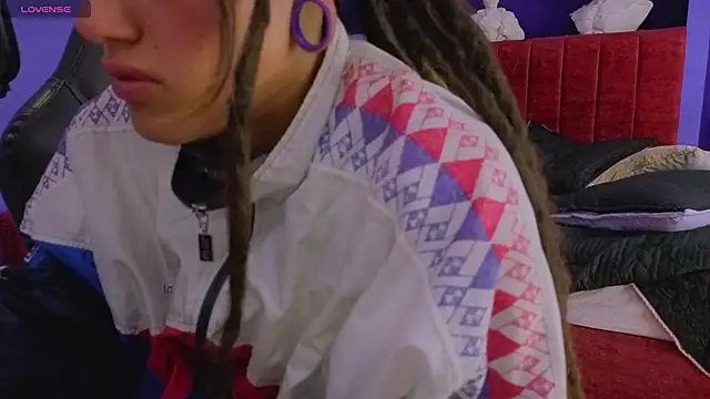 _sharlotte777's Live XXX Chat