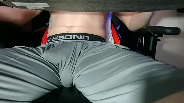 عرض كام Dick_and_muscles