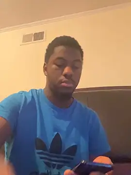 Chat XXX en directo de ThickDic28