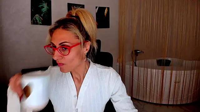 MuseOfStageのライブXXXチャット