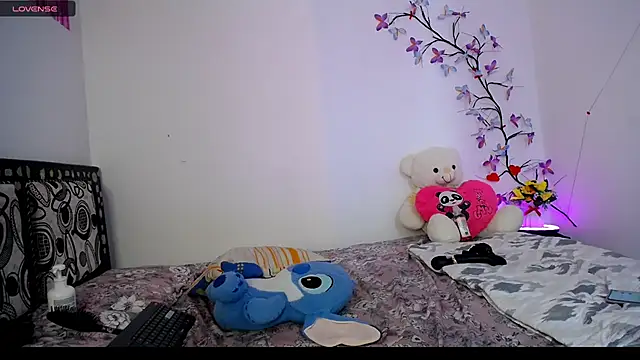 Billie_Eilish___のライブXXXチャット