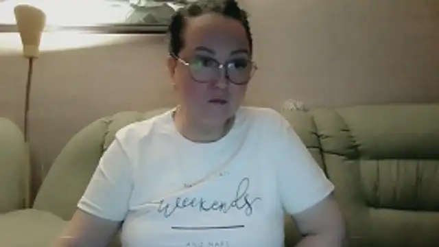 infinity_lovelinessのライブXXXチャット